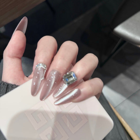 Champagne Charm